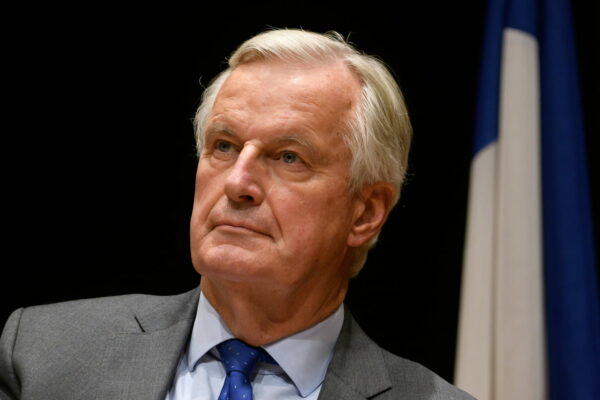 🇫🇷 Officiel : Michel Barnier Premier ministre : la France mise sur le retour du vinyle