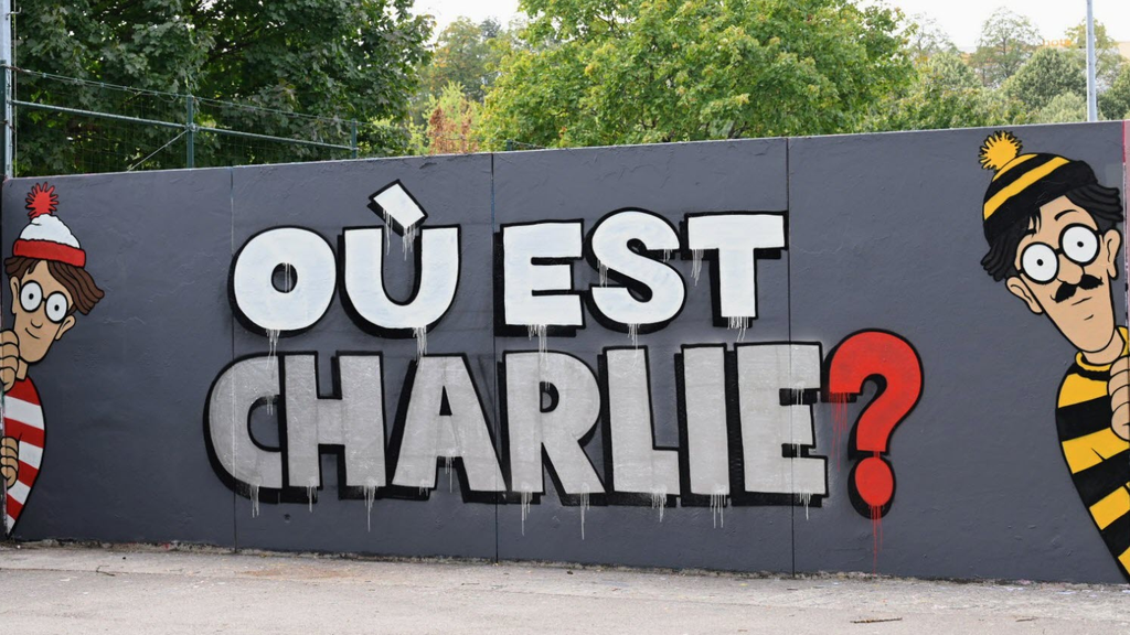 Mur d’expression libre à Besançon : après « La police tue » effacé par la Ville, Nacle revient avec « Où est Charlie ? ».