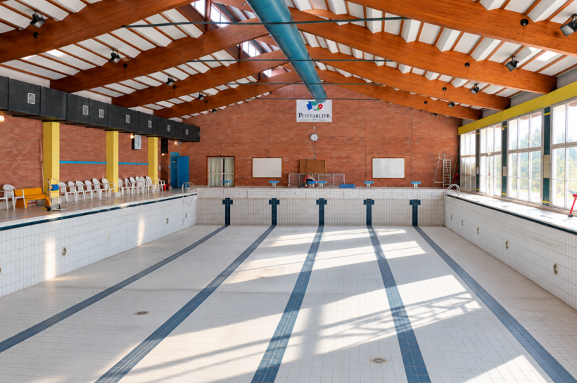 La piscine de Pontarlier Georges-Cuinet est fermée ce mercredi sur fond de crise sécheresse. Les scolaires adaptent déjà leur programme.